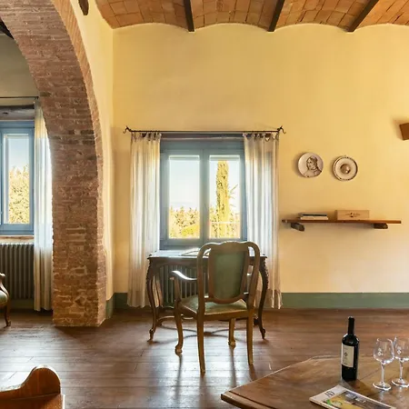 - Podere Monti * Montepulciano Stazione