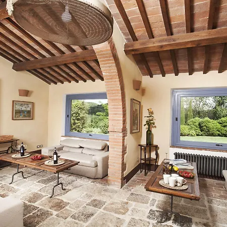 - Podere Monti Montepulciano Stazione