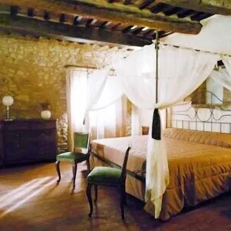 - Podere Monti カントリーハウス *