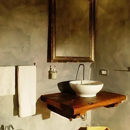 - Podere Monti カントリーハウス Montepulciano Stazione