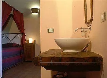 Podere Monti Country house