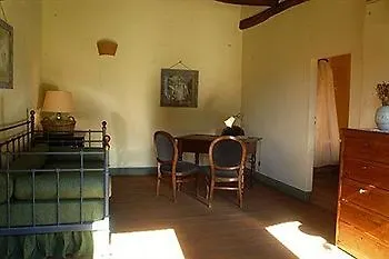 Country house Podere Monti *